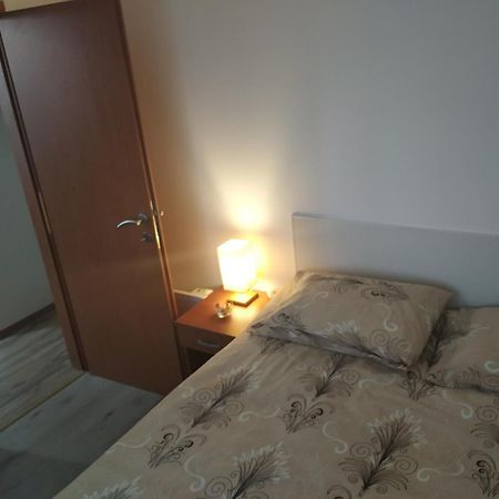 Apartment Dora Podgorica Exterior foto